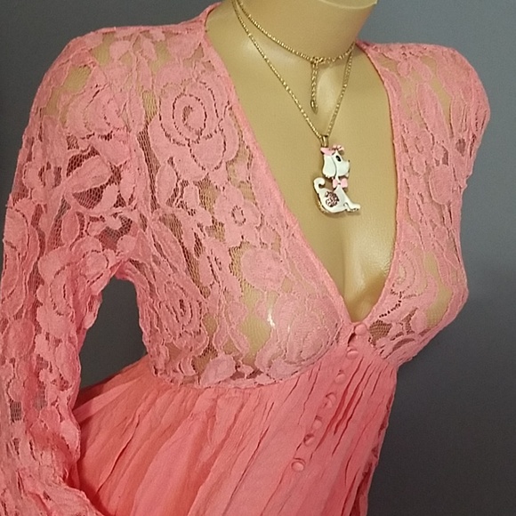 MUST SEE Lace Victorian Stlye BoHo Dress - Picture 3 of 8